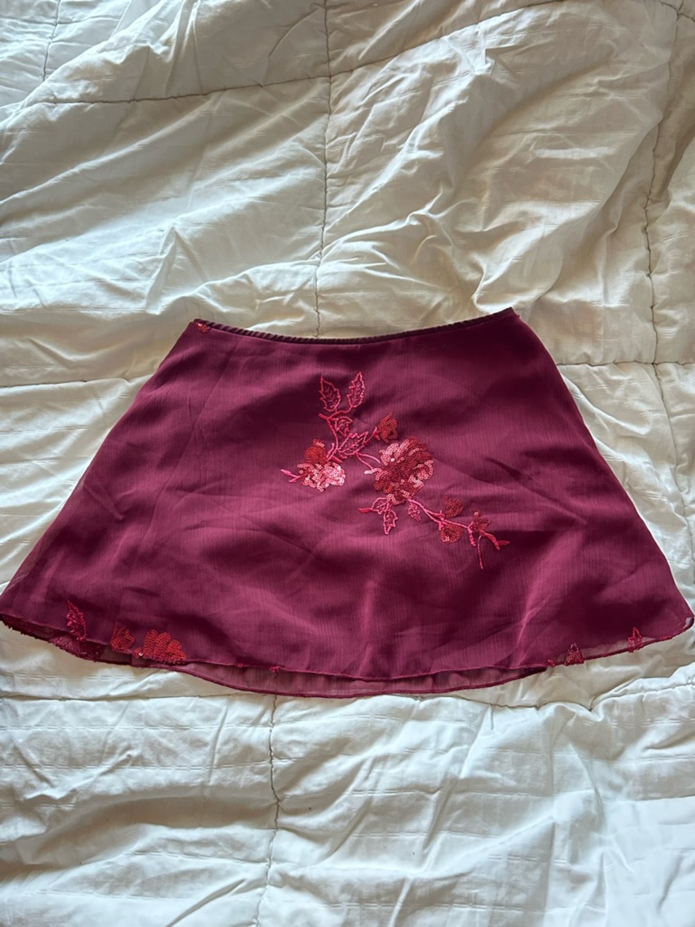 Embroidered Sequin Mini Skirt in Burgundy